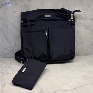 Baggallini Everyday Midnight Blue Crossbody Bag